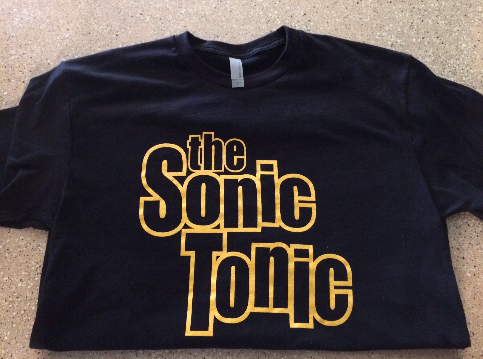 sonicshirt.jpg